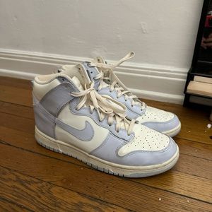Nike Dunks